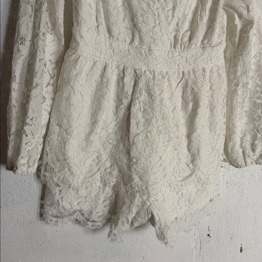 Fashion Nova White Lace Long Sleeve Romper, Fits S/M - Picture 10 of 12
